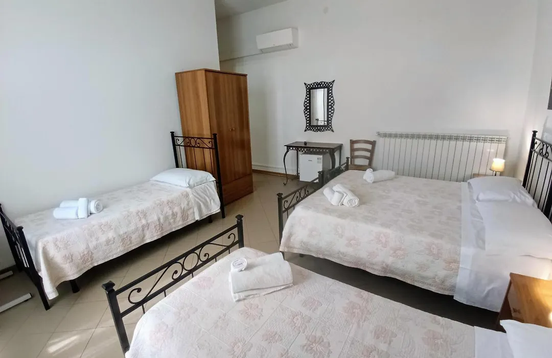 Residenza Pitigliano Gens Petilia - Nuova gestione-1